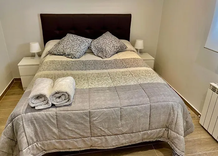 Дом отдыха Medina Del Campo Entrepinares *