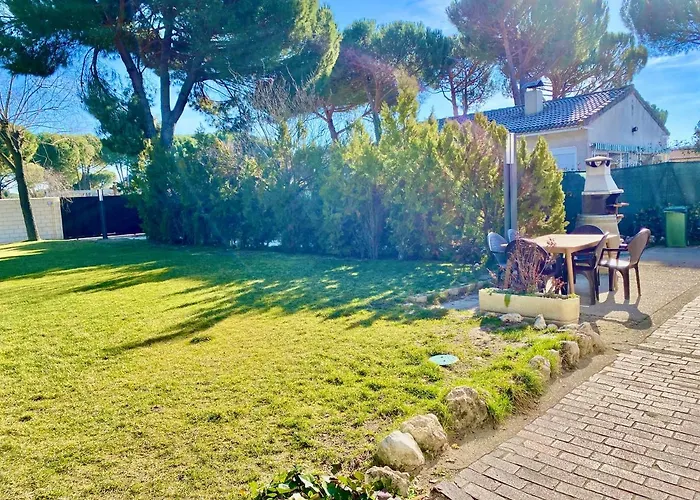 Дом отдыха Medina Del Campo Entrepinares *