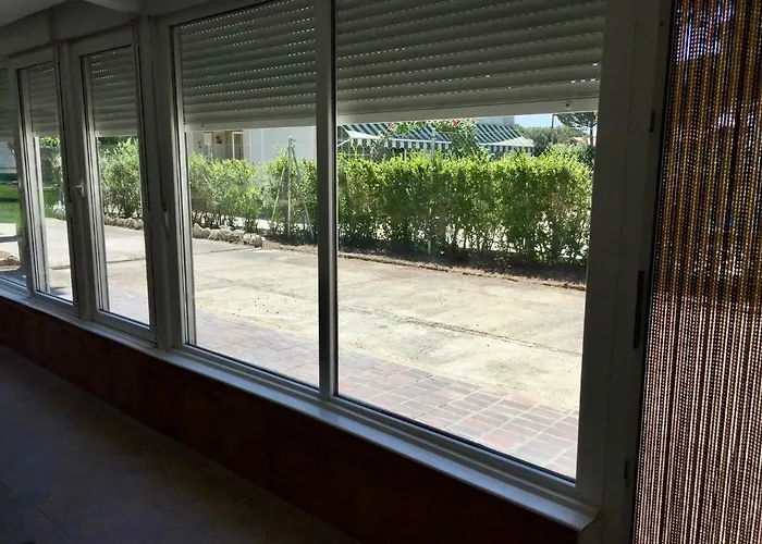 Дом отдыха Medina Del Campo Entrepinares Эль-Кампильо